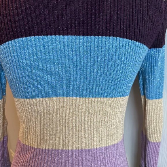 ❌SOLD❌ NY&CO Cool Metallic Striped Turtleneck Sweater - Size Medium - Picture 7 of 9